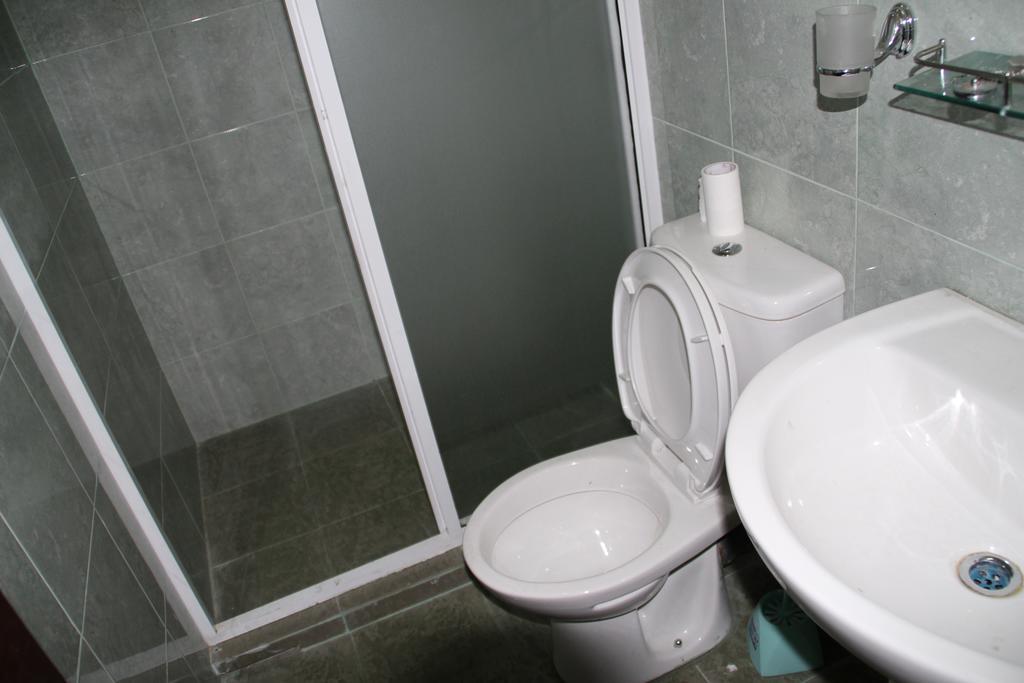 Self Cate Luxury Apartments Tennekumbura 部屋 写真